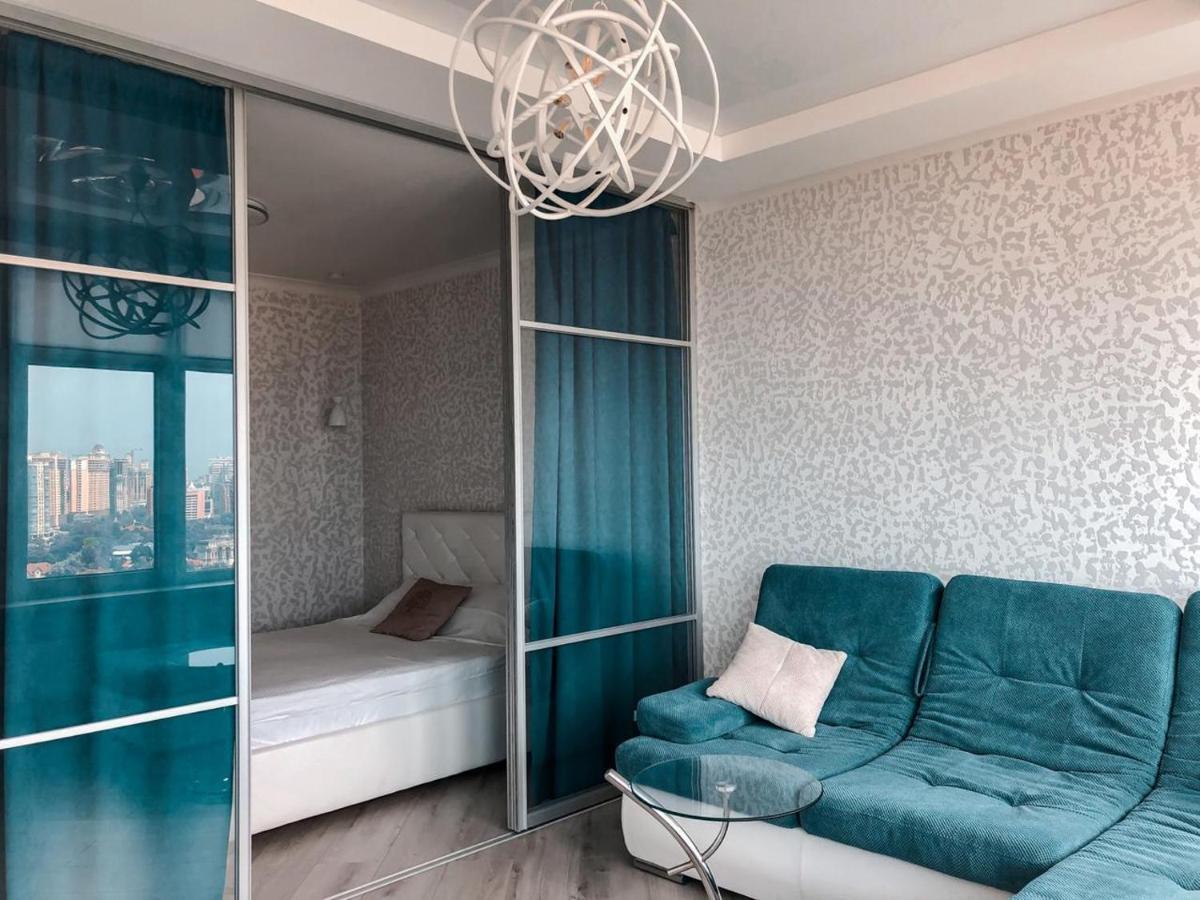 M&P Vip Appartments In Arkadia Odessa Eksteriør bilde