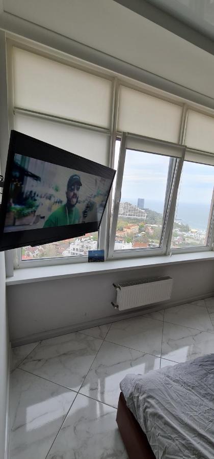 M&P Vip Appartments In Arkadia Odessa Eksteriør bilde