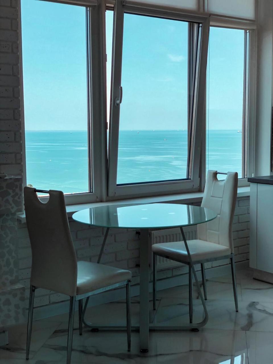 M&P Vip Appartments In Arkadia Odessa Rom bilde