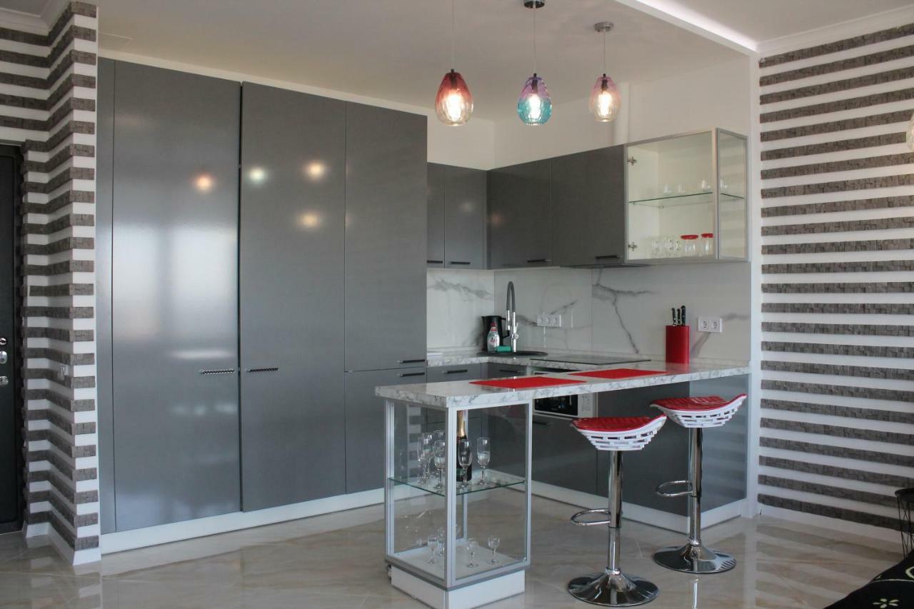 M&P Vip Appartments In Arkadia Odessa Eksteriør bilde