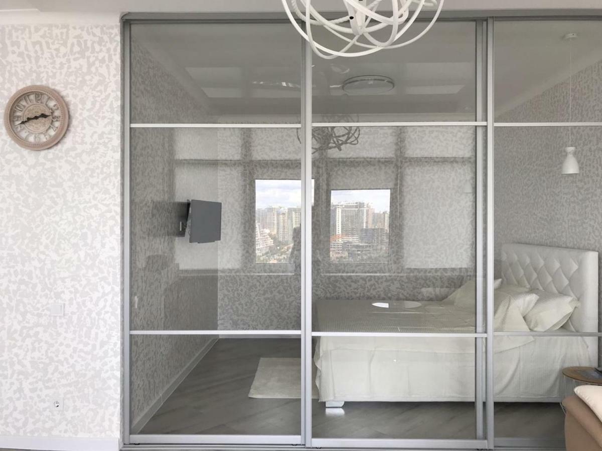 M&P Vip Appartments In Arkadia Odessa Eksteriør bilde