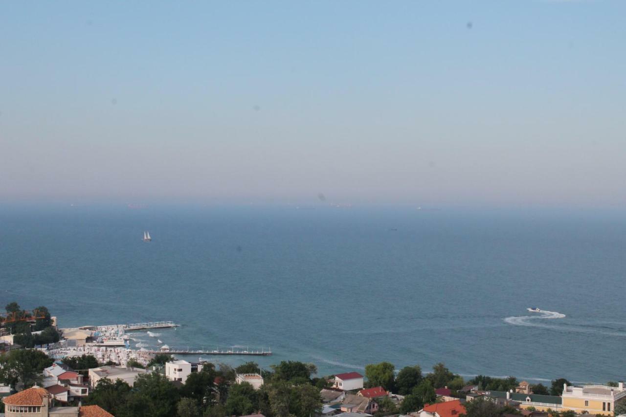 M&P Vip Appartments In Arkadia Odessa Eksteriør bilde