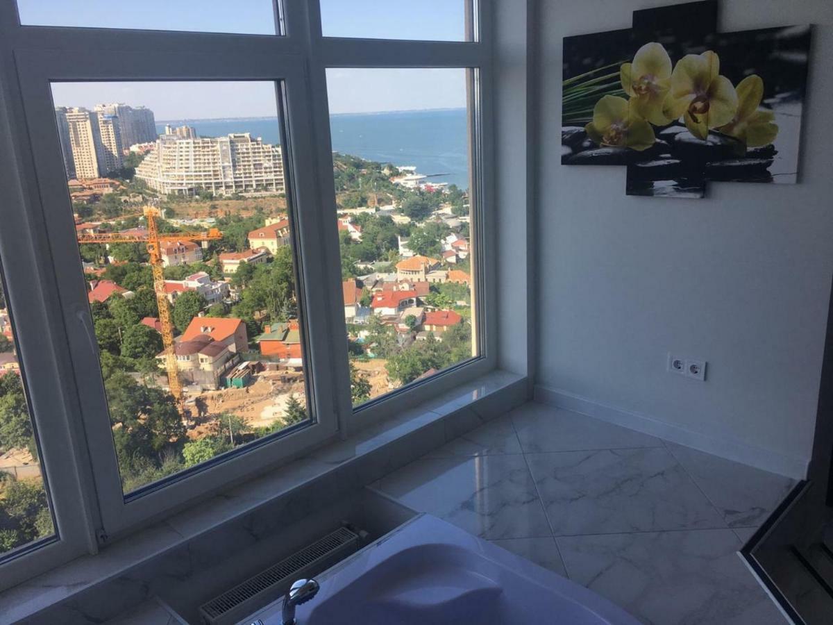 M&P Vip Appartments In Arkadia Odessa Eksteriør bilde