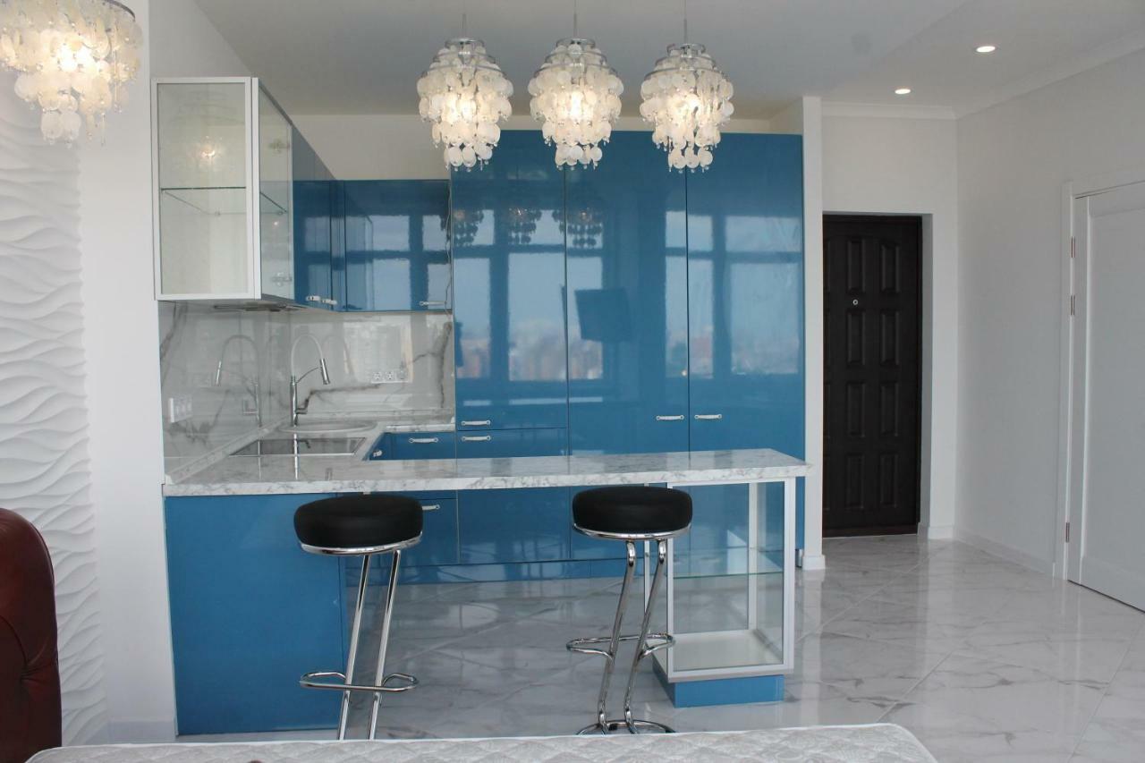 M&P Vip Appartments In Arkadia Odessa Eksteriør bilde