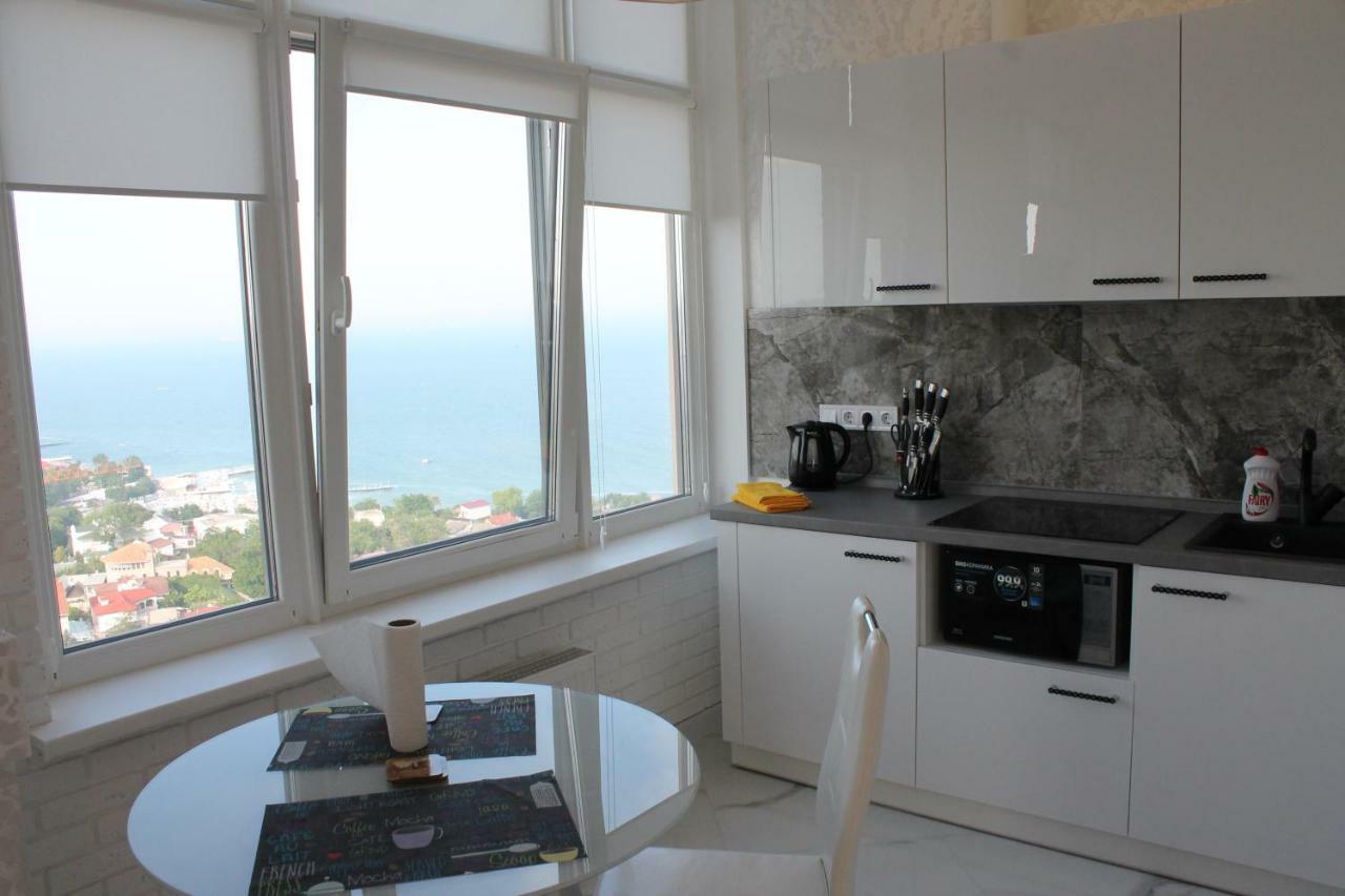M&P Vip Appartments In Arkadia Odessa Eksteriør bilde
