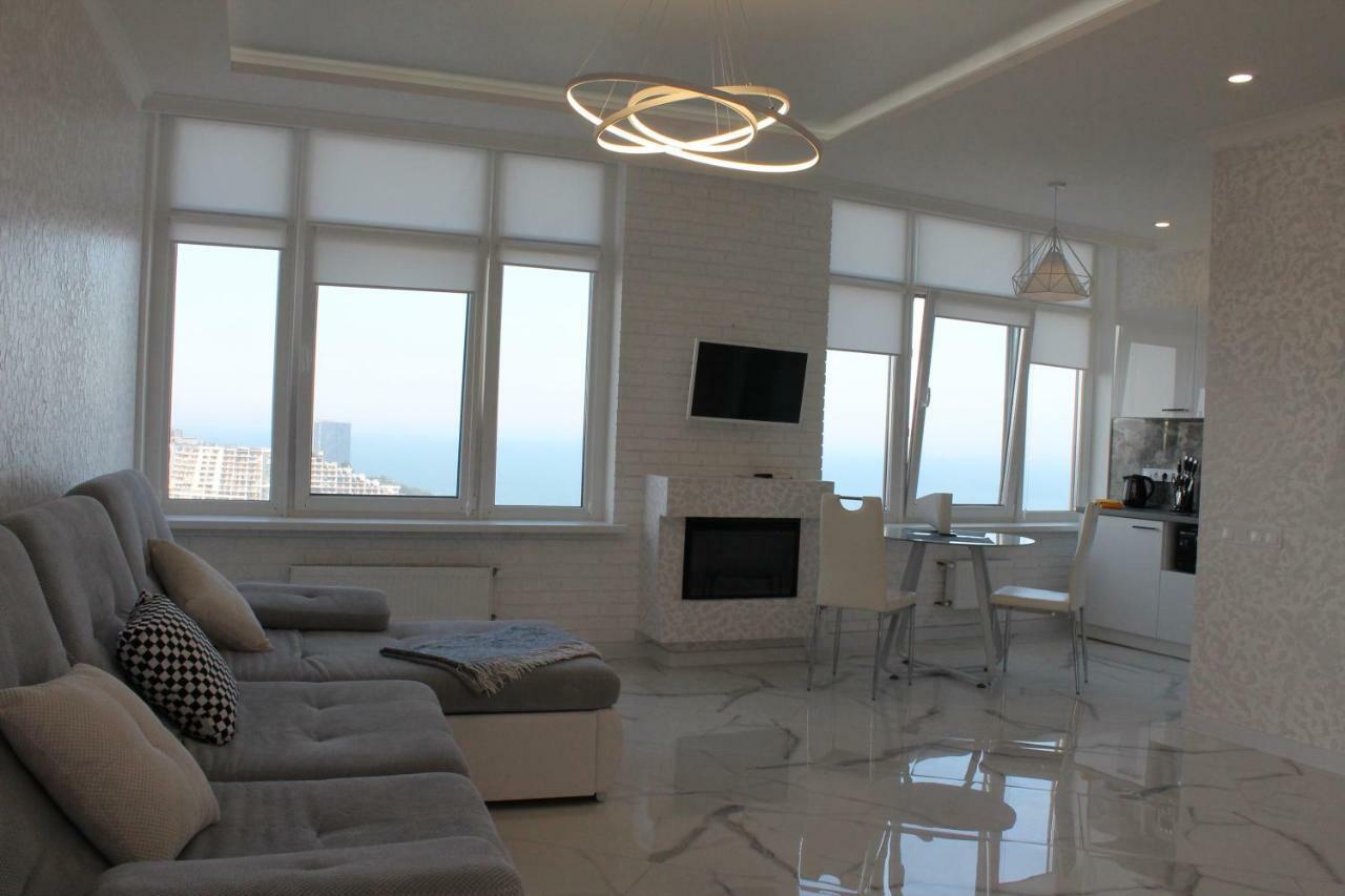M&P Vip Appartments In Arkadia Odessa Eksteriør bilde