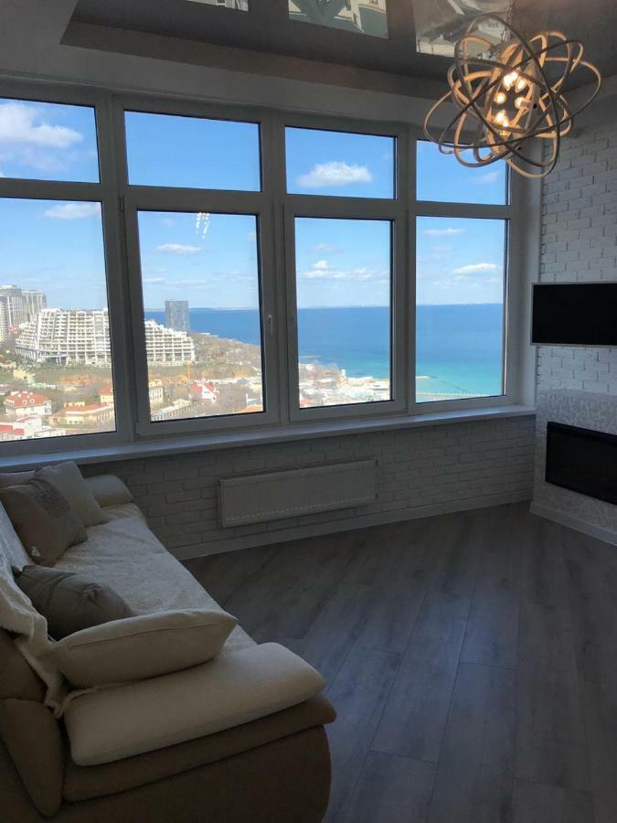 M&P Vip Appartments In Arkadia Odessa Eksteriør bilde