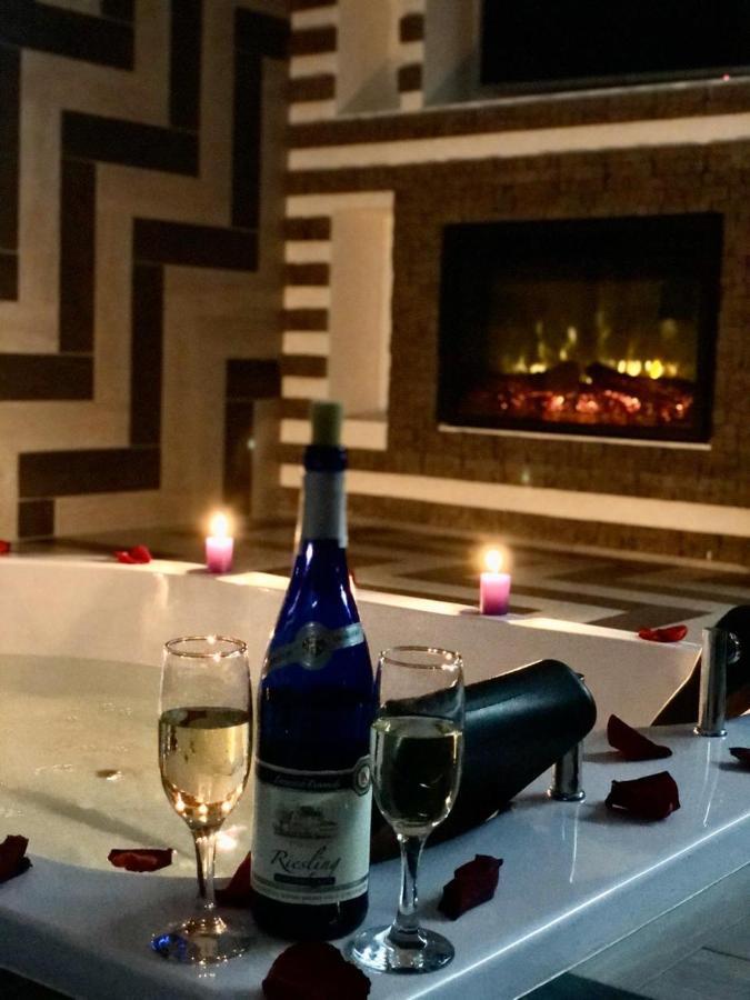 M&P Vip Appartments In Arkadia Odessa Eksteriør bilde