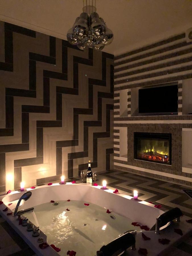 M&P Vip Appartments In Arkadia Odessa Eksteriør bilde
