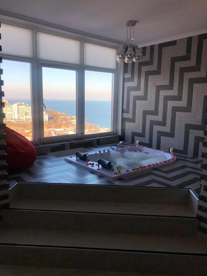 M&P Vip Appartments In Arkadia Odessa Eksteriør bilde